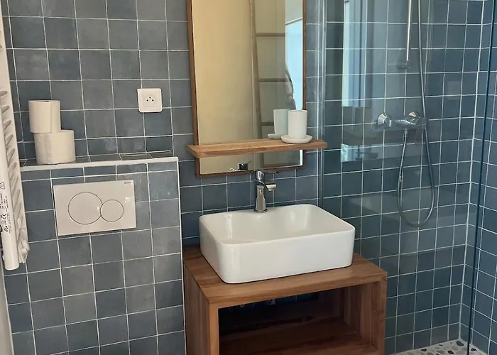 度假居 Les Pierres Salees, Family