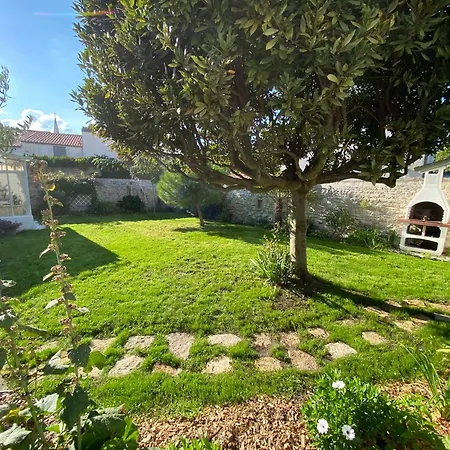 Les Pierres Salées, Family Casa vacanze