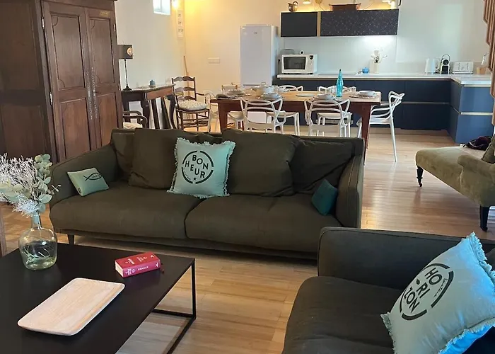 Les Pierres Salées, Family Casa vacanze