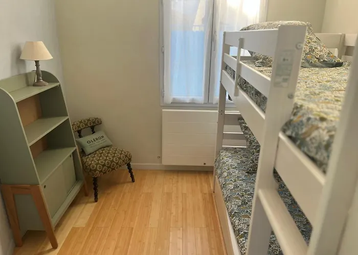 Les Pierres Salées, Family Casa vacanze